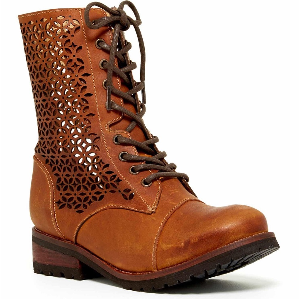 PATRON “Anna” Women’s Laser Cut Boots 8.5 SOLD OUT